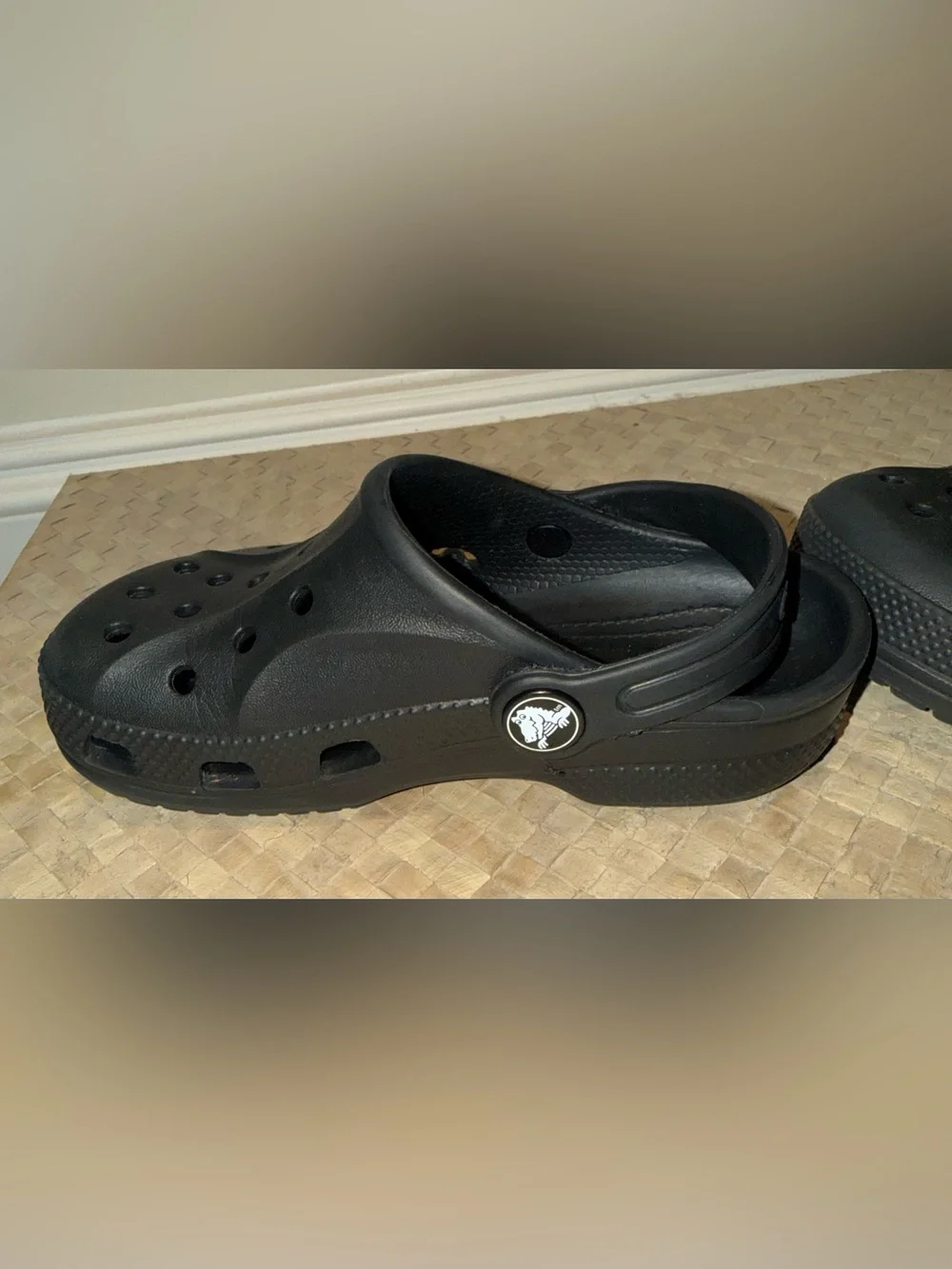Kids Crocs - Size Children’s 10 - Black Slip-On Clogs - LIKE NEW